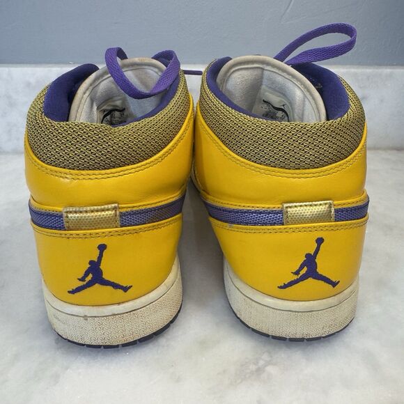 Nike Air Jordan 1 Mid Lakers Kobe Yellow/Purple 554724-708 Men’s Size 11 - Picture 6 of 15